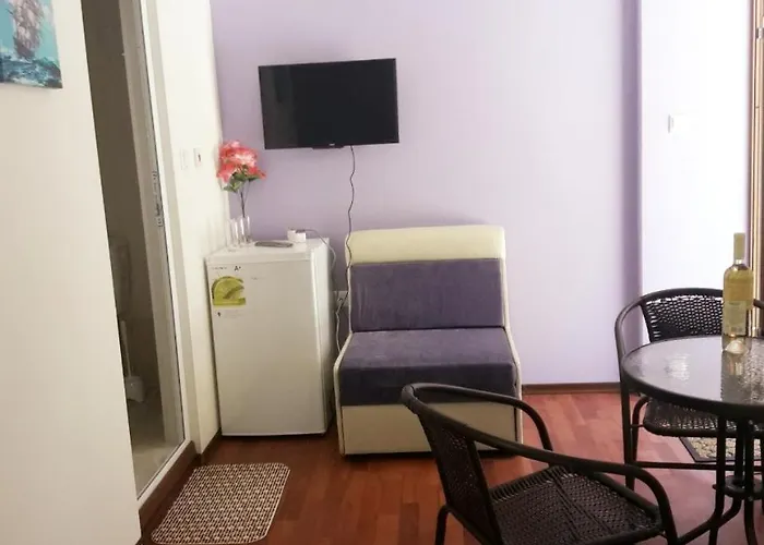 Апартаменти В Поморие Комплекс На Първа Линия Плаж Lägenhet *